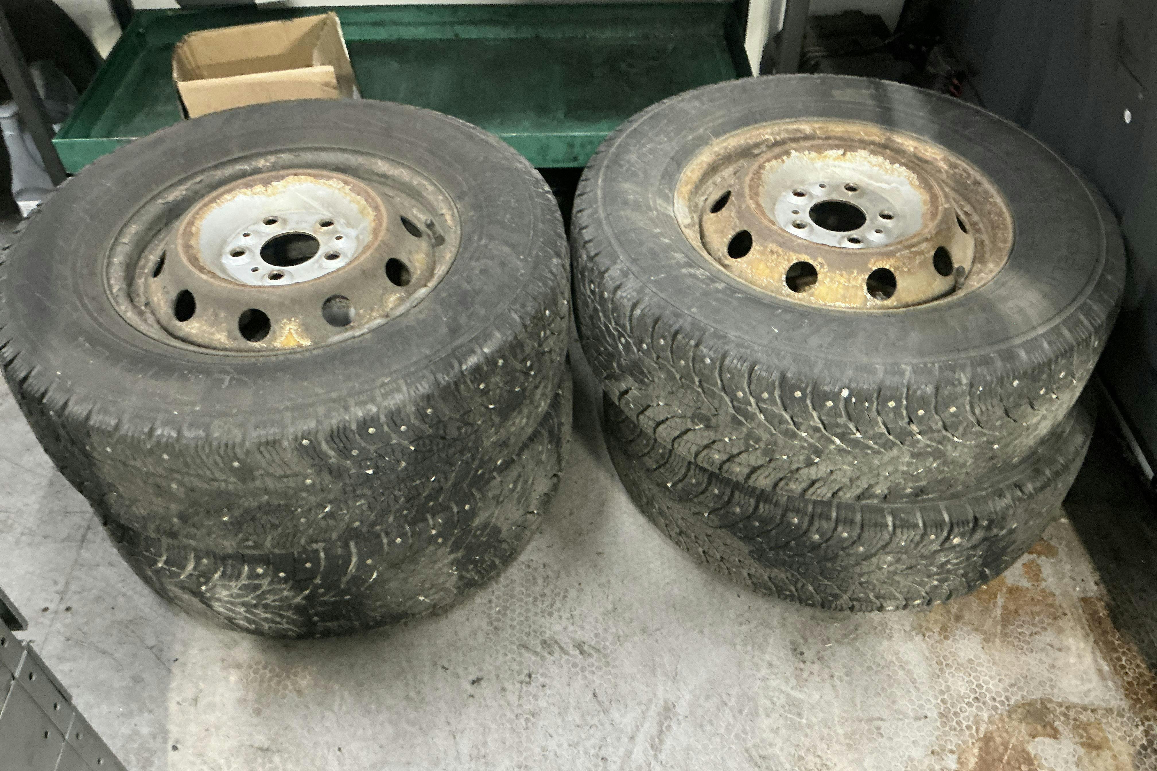 Vehicle Image 12