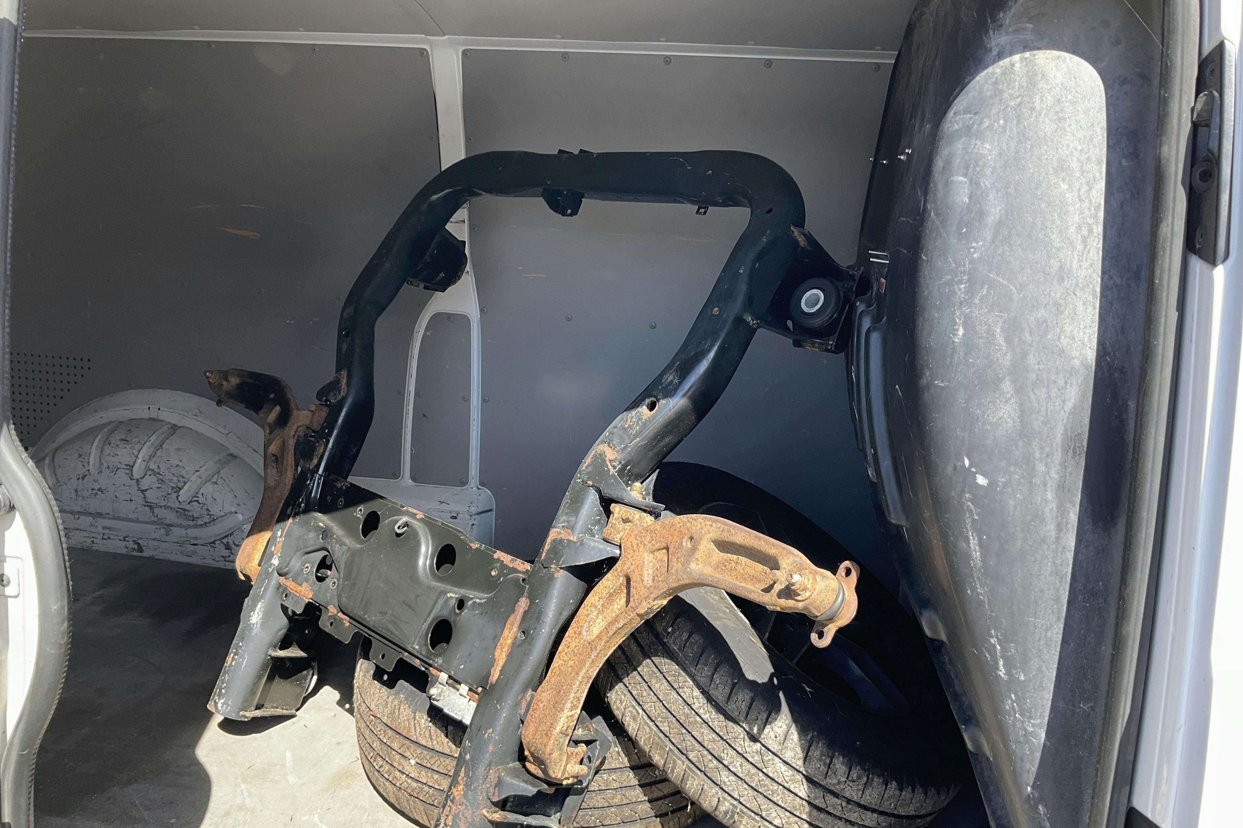 Vehicle Image 8