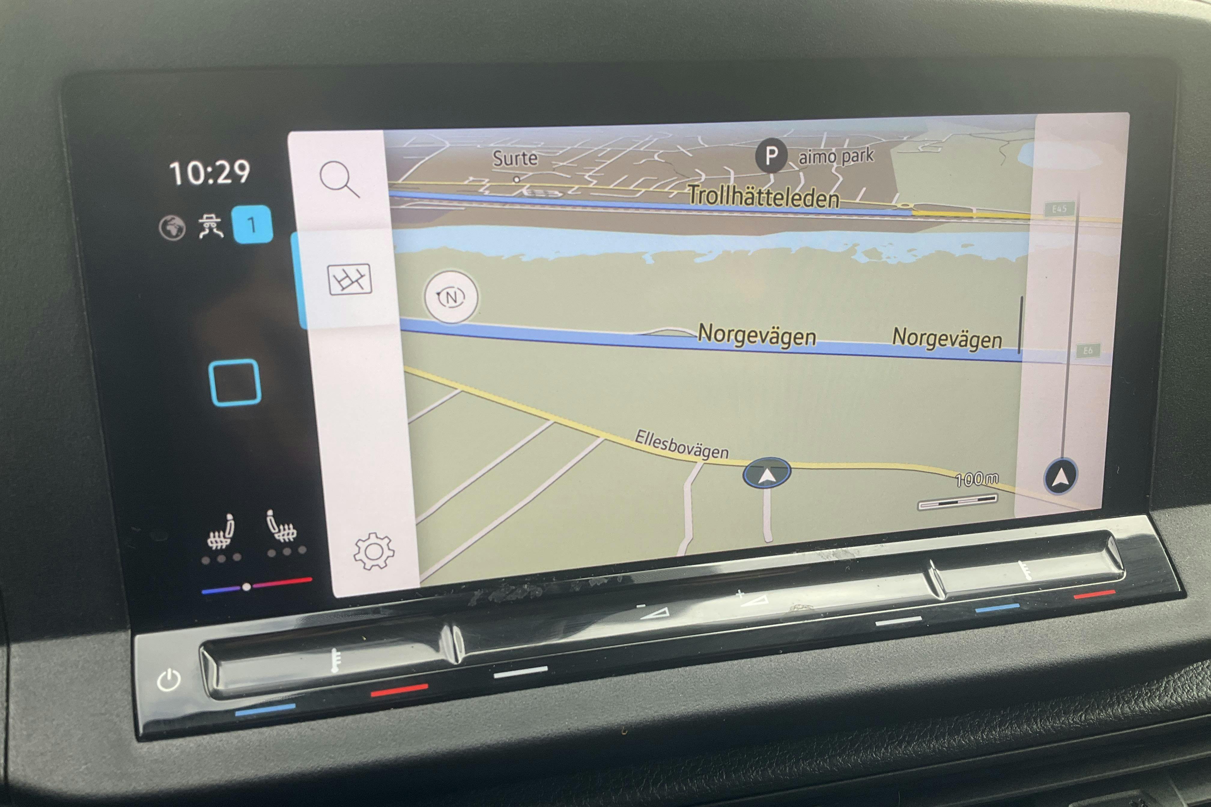 Vehicle Image 11