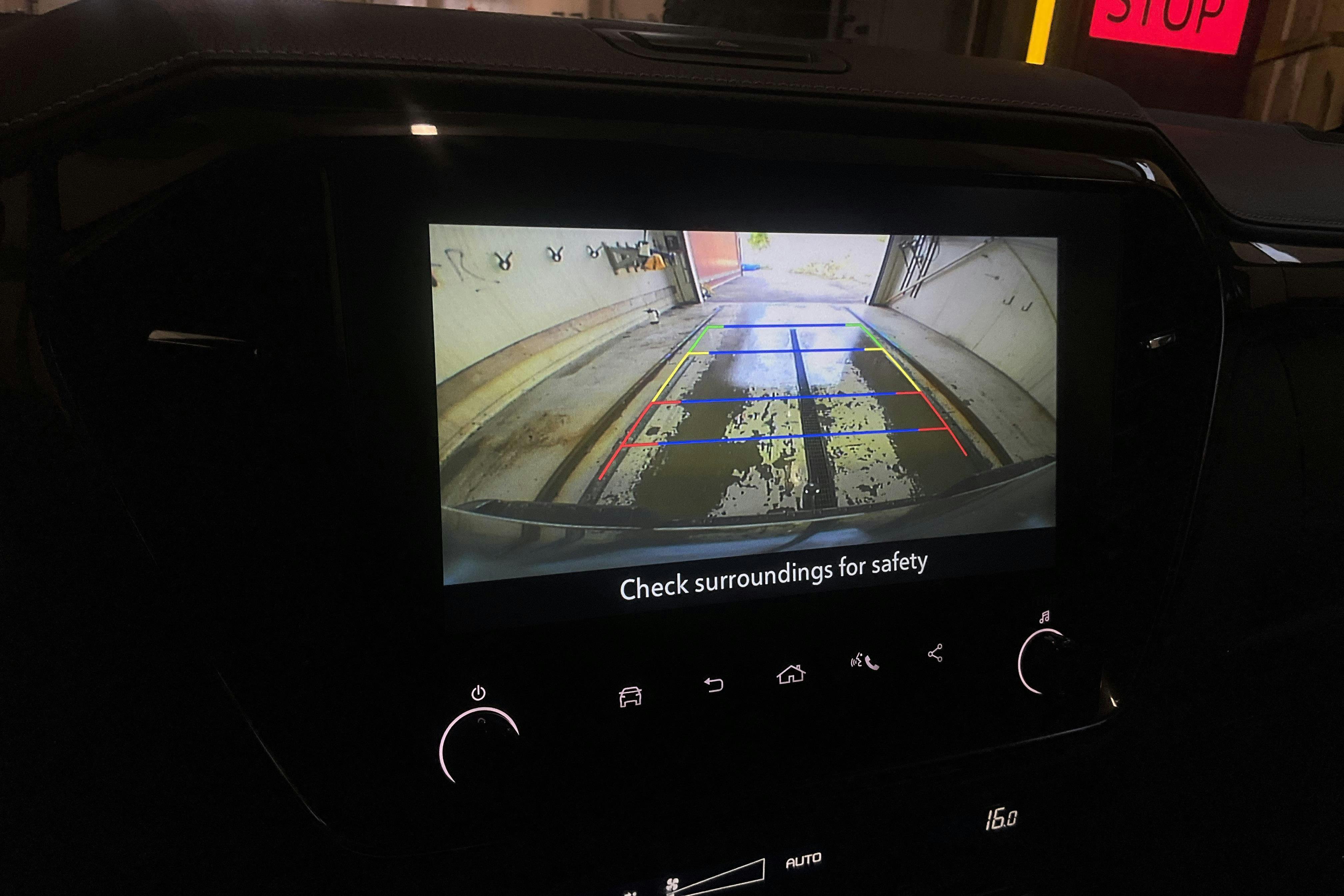 Vehicle Image 11
