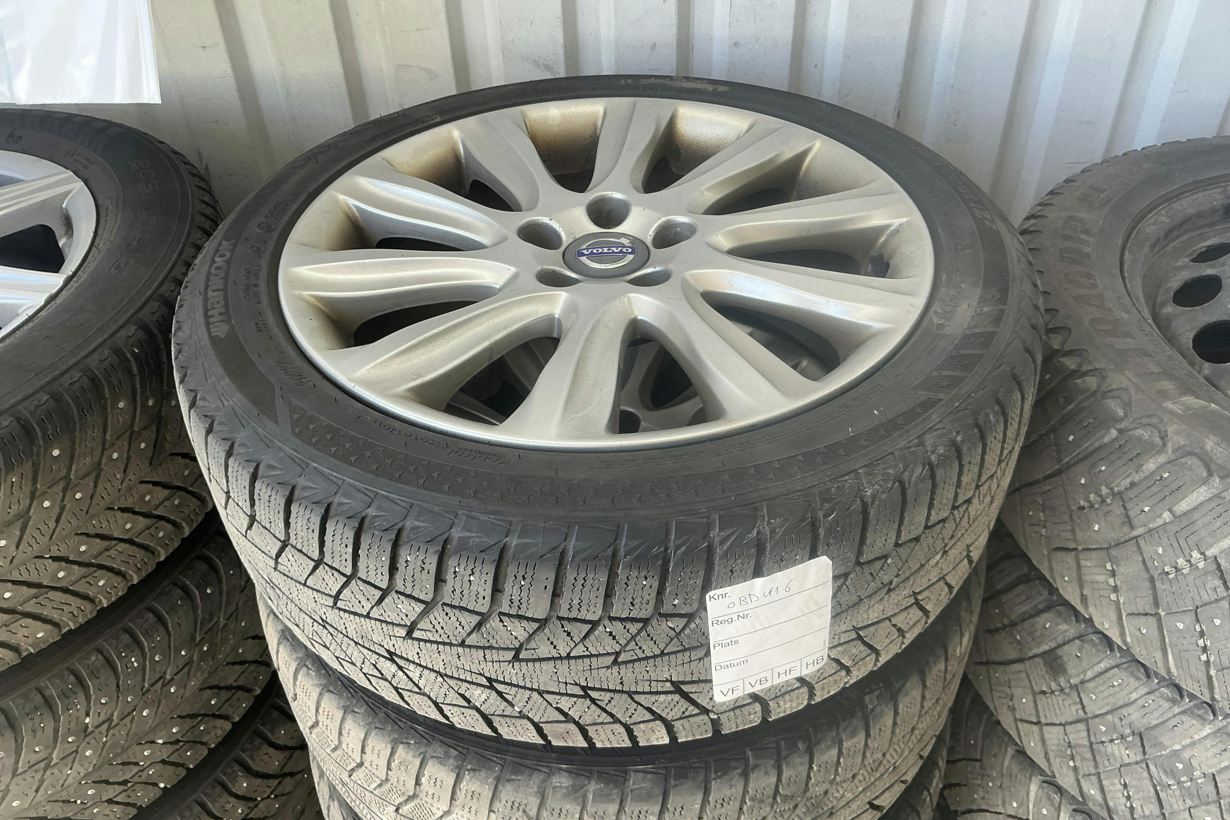 Vehicle Image 14