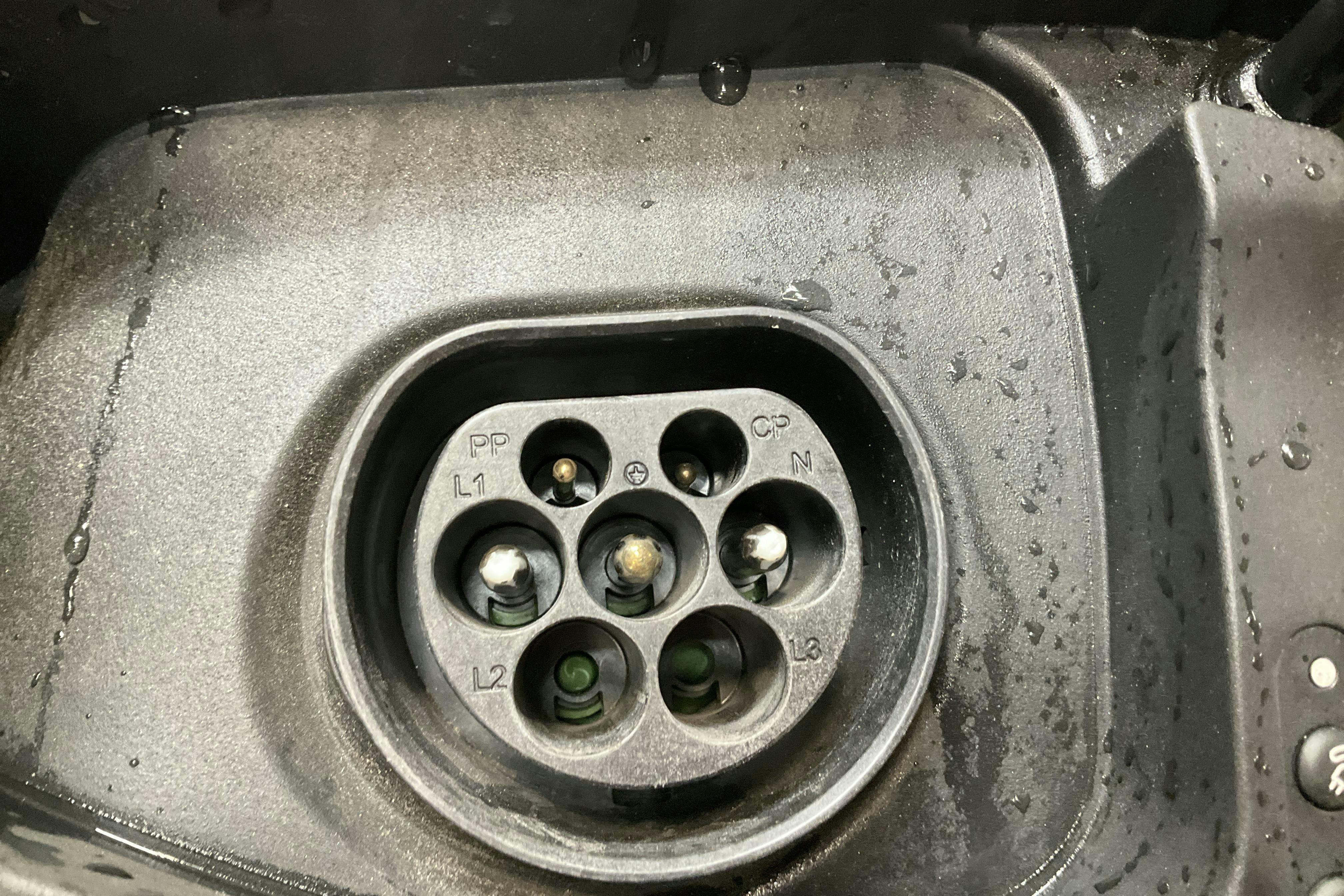 Vehicle Image 15