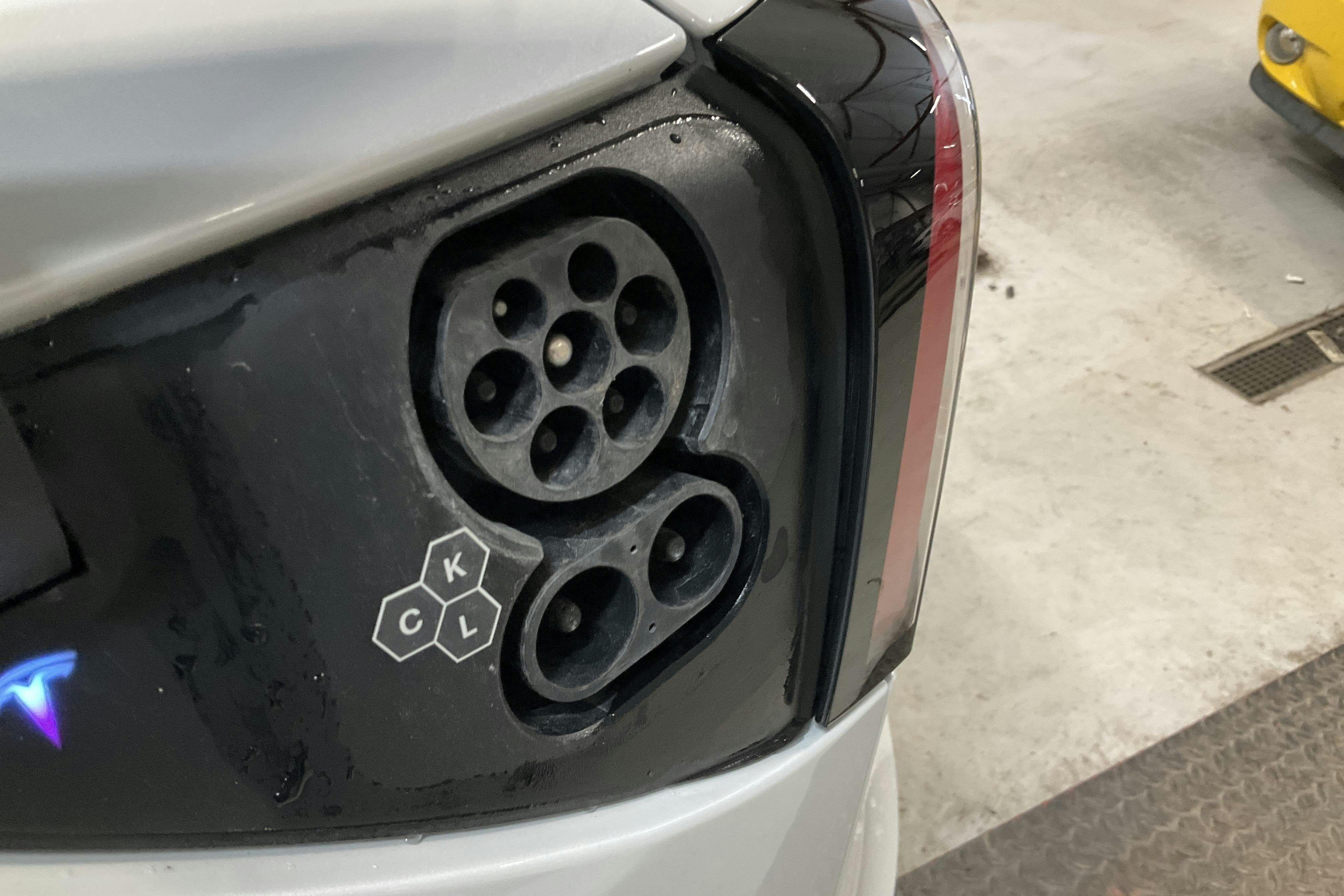 Vehicle Image 17