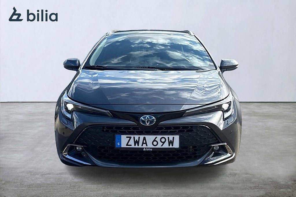 Vehicle Image 9