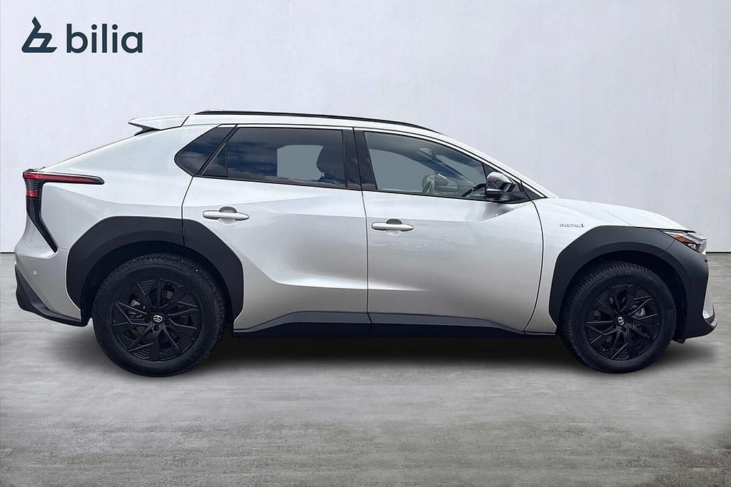 Vehicle Image 18