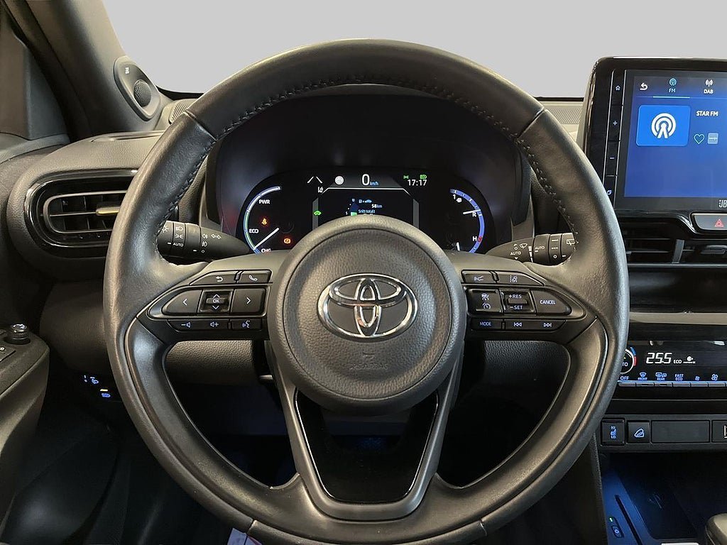 Vehicle Image 21