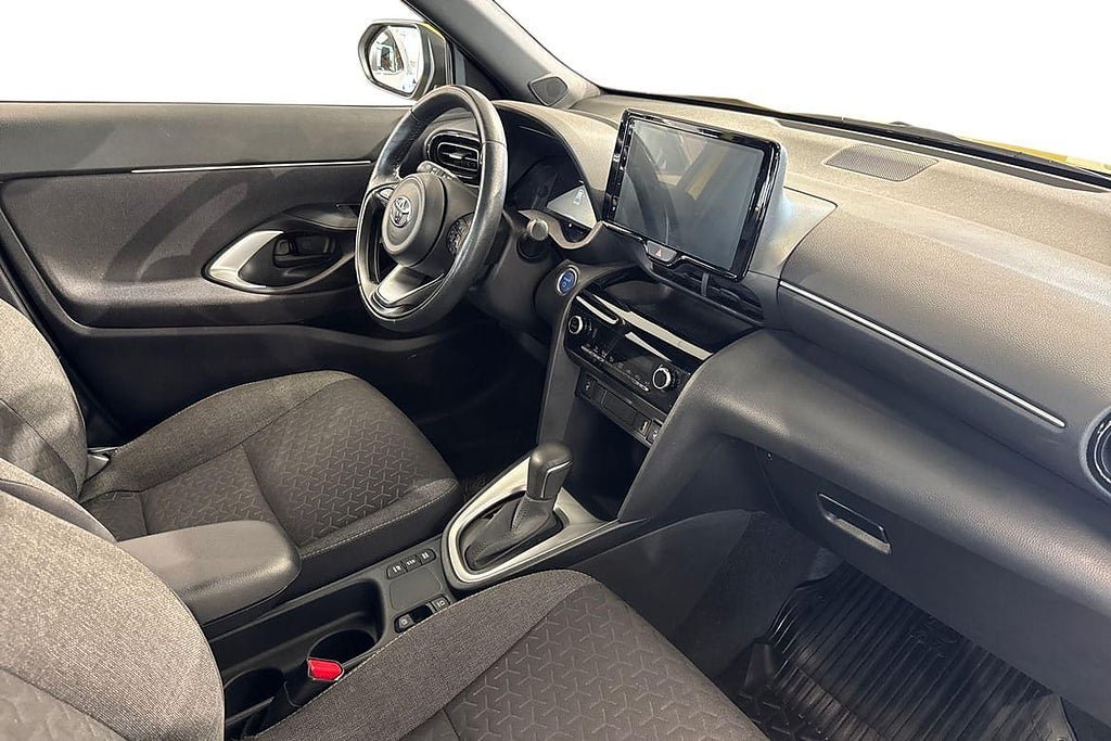 Vehicle Image 7