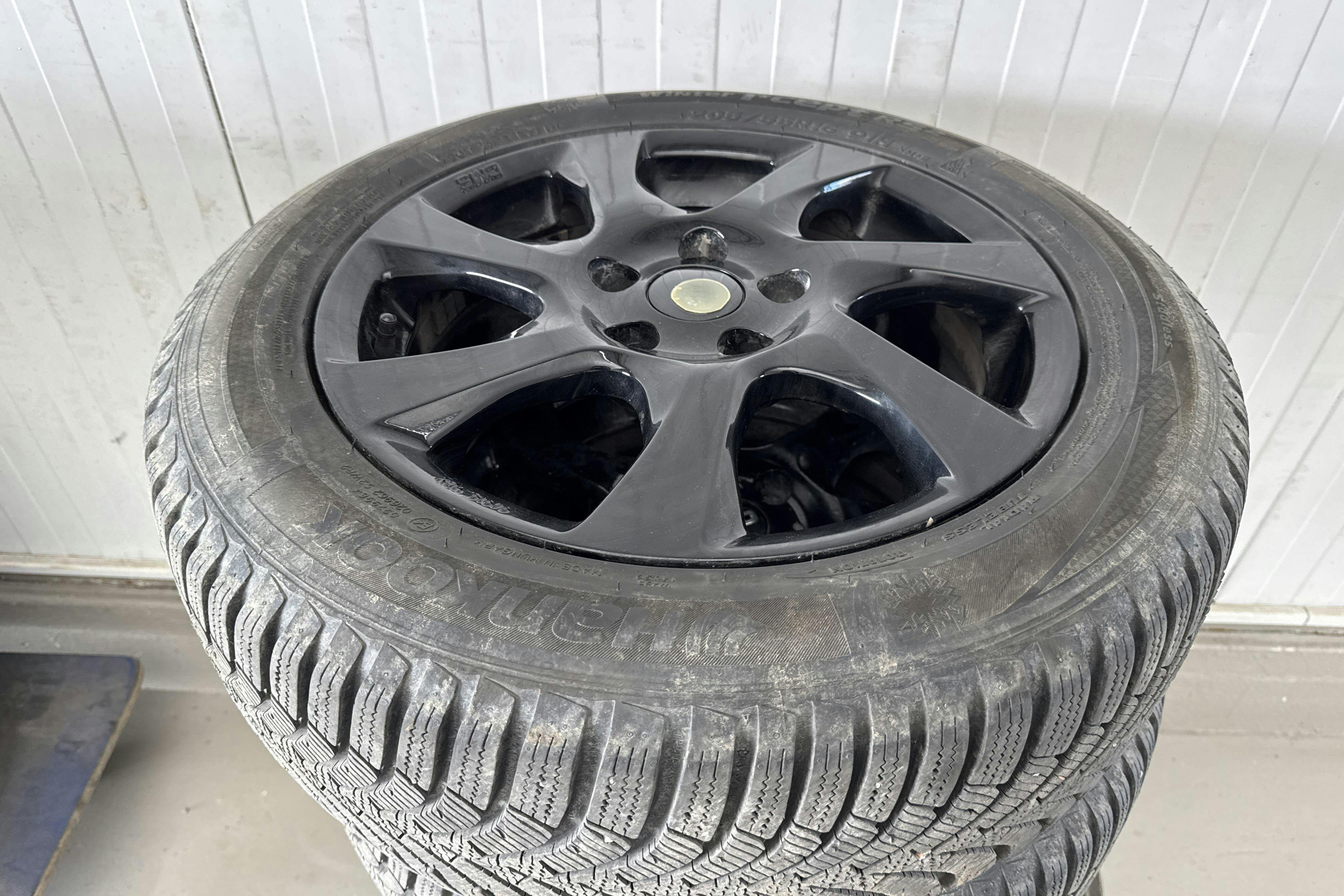 Vehicle Image 20
