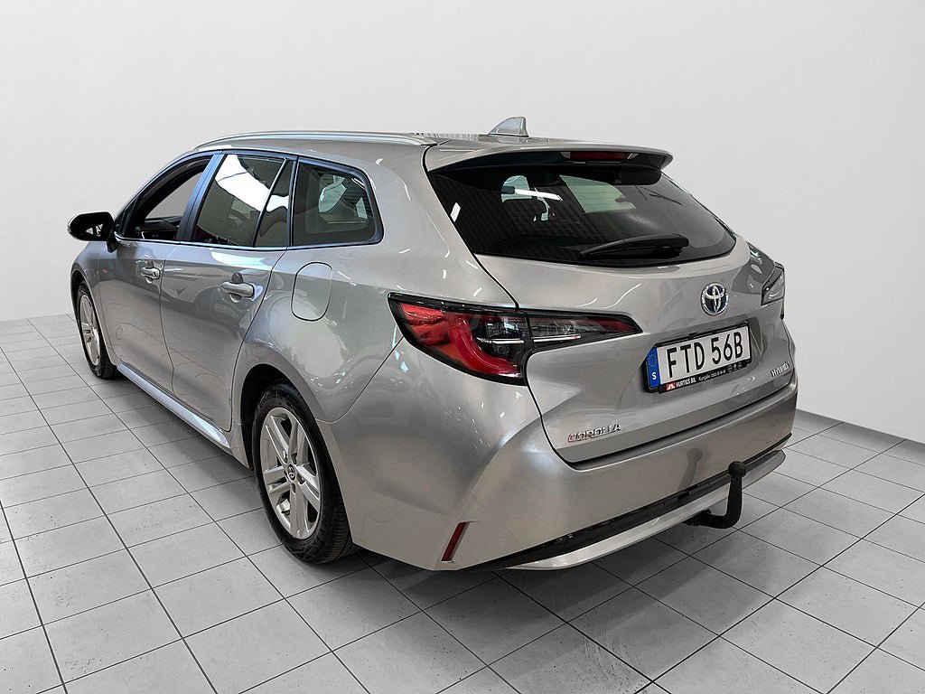 Vehicle Image 8