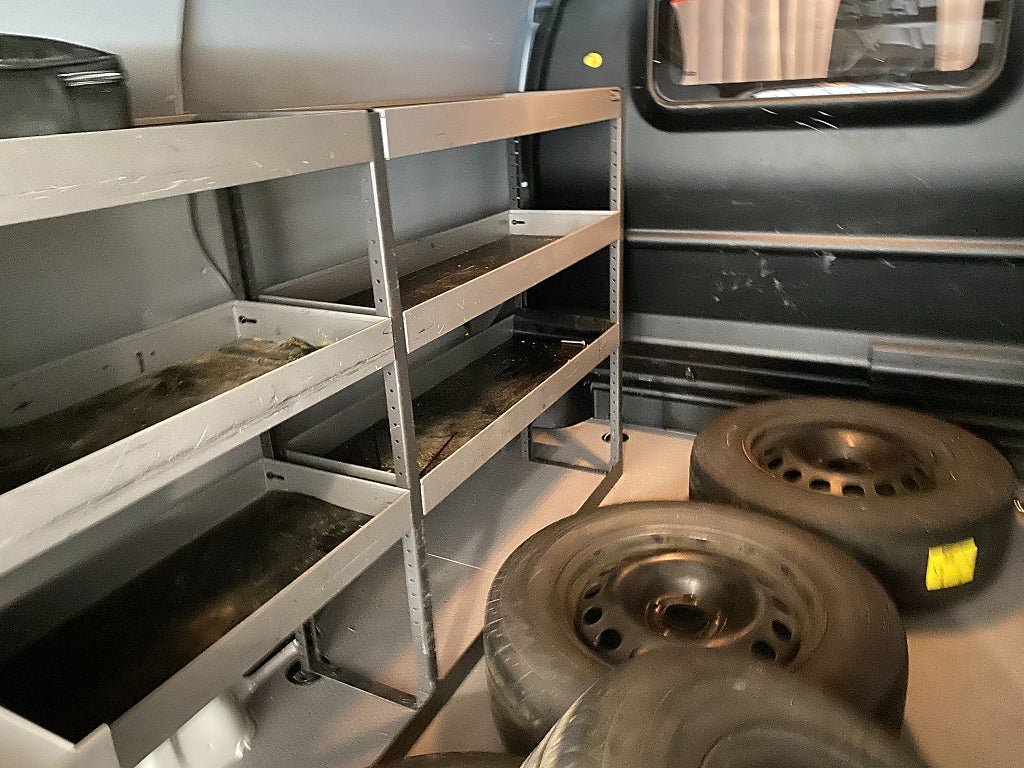 Vehicle Image 25