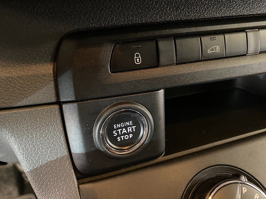 Vehicle Image 45