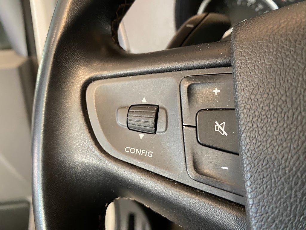 Vehicle Image 51