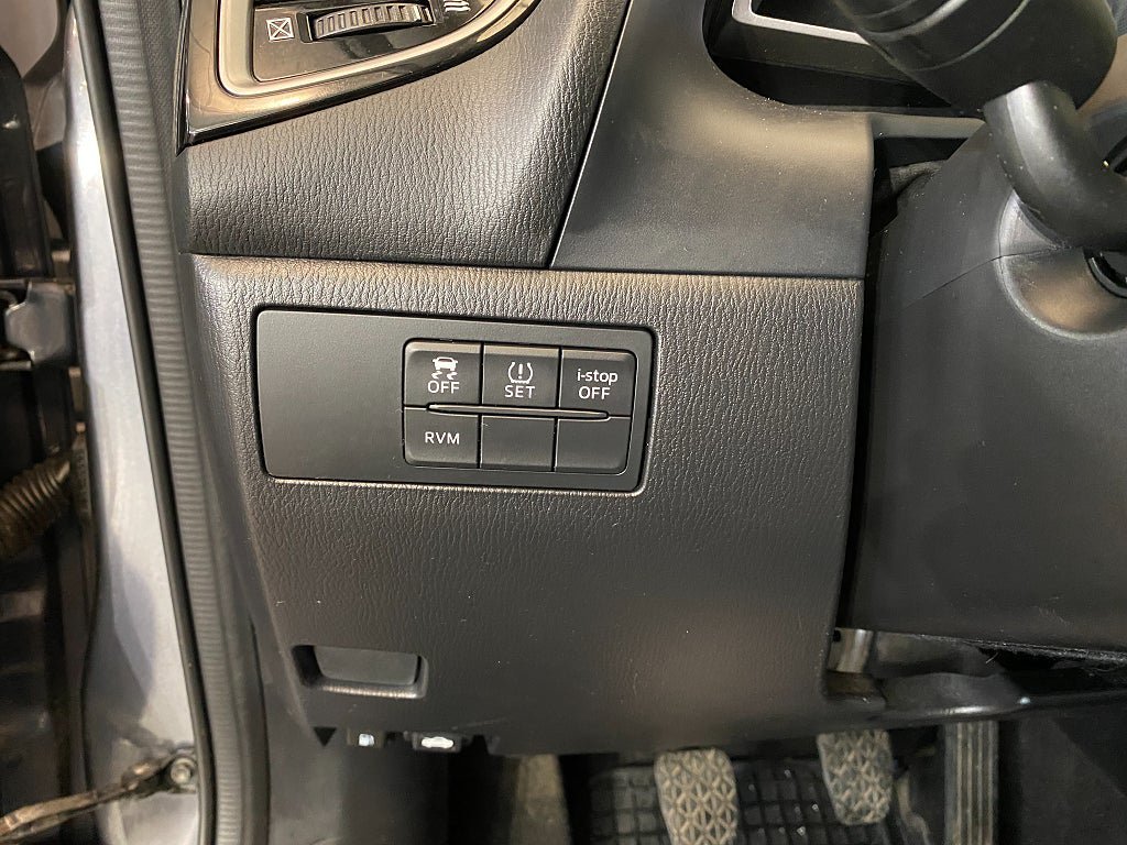 Vehicle Image 40