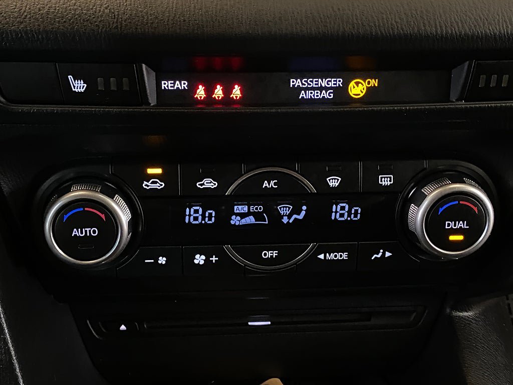 Vehicle Image 42