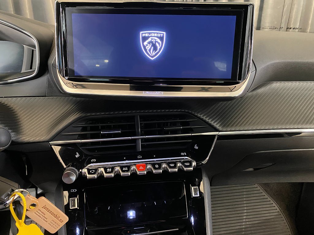 Vehicle Image 35