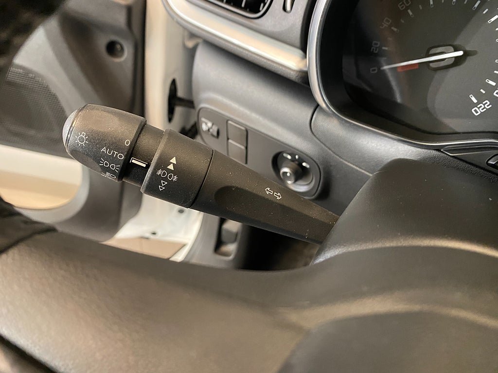 Vehicle Image 45