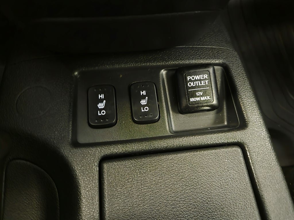 Vehicle Image 24