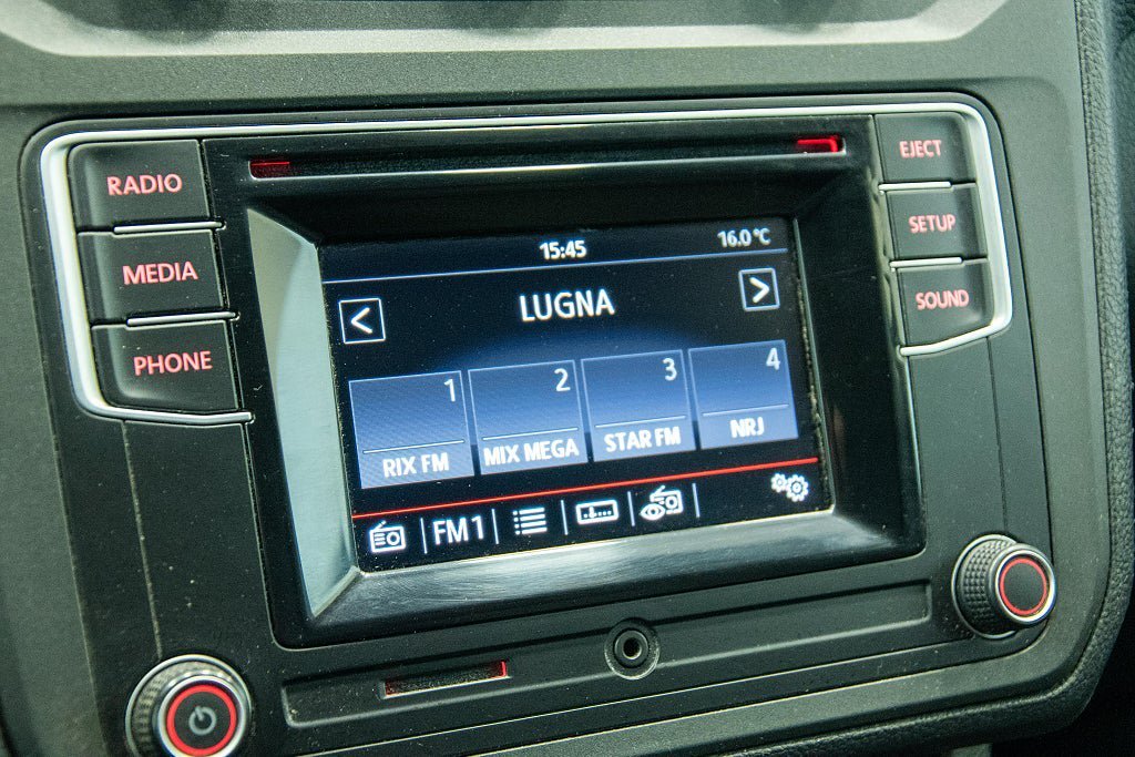 Vehicle Image 14