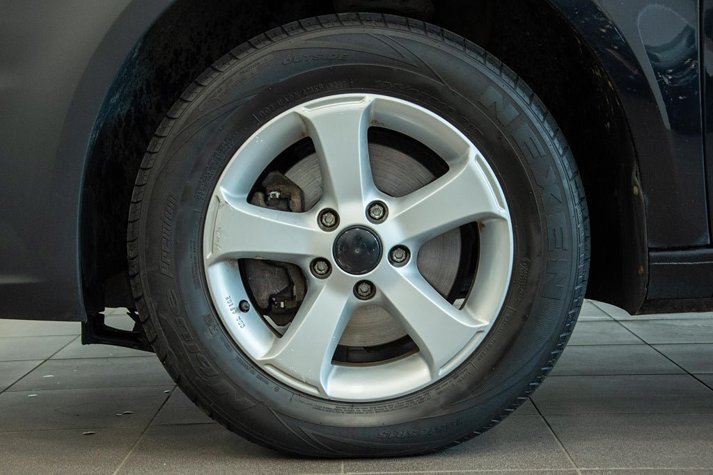 Vehicle Image 18
