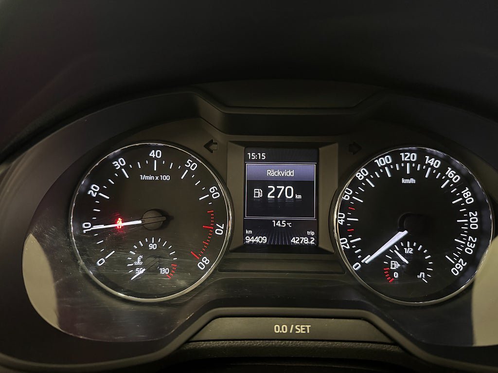 Vehicle Image 26