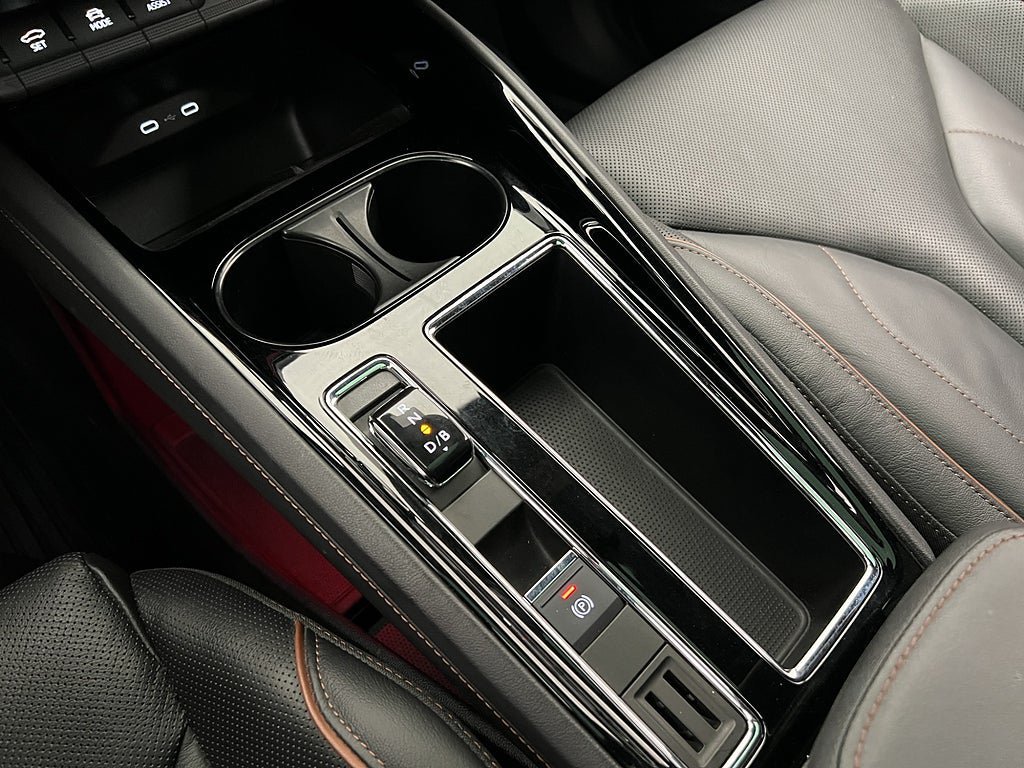 Vehicle Image 26