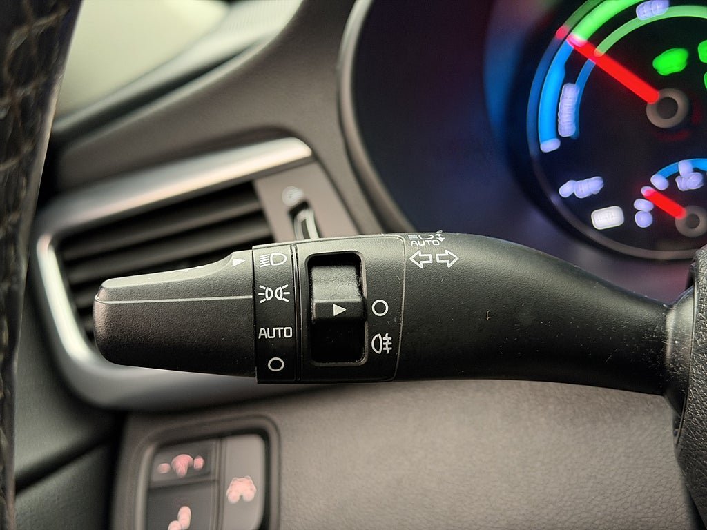 Vehicle Image 28