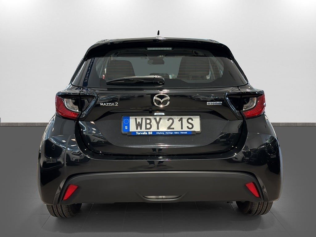 Vehicle Image 5
