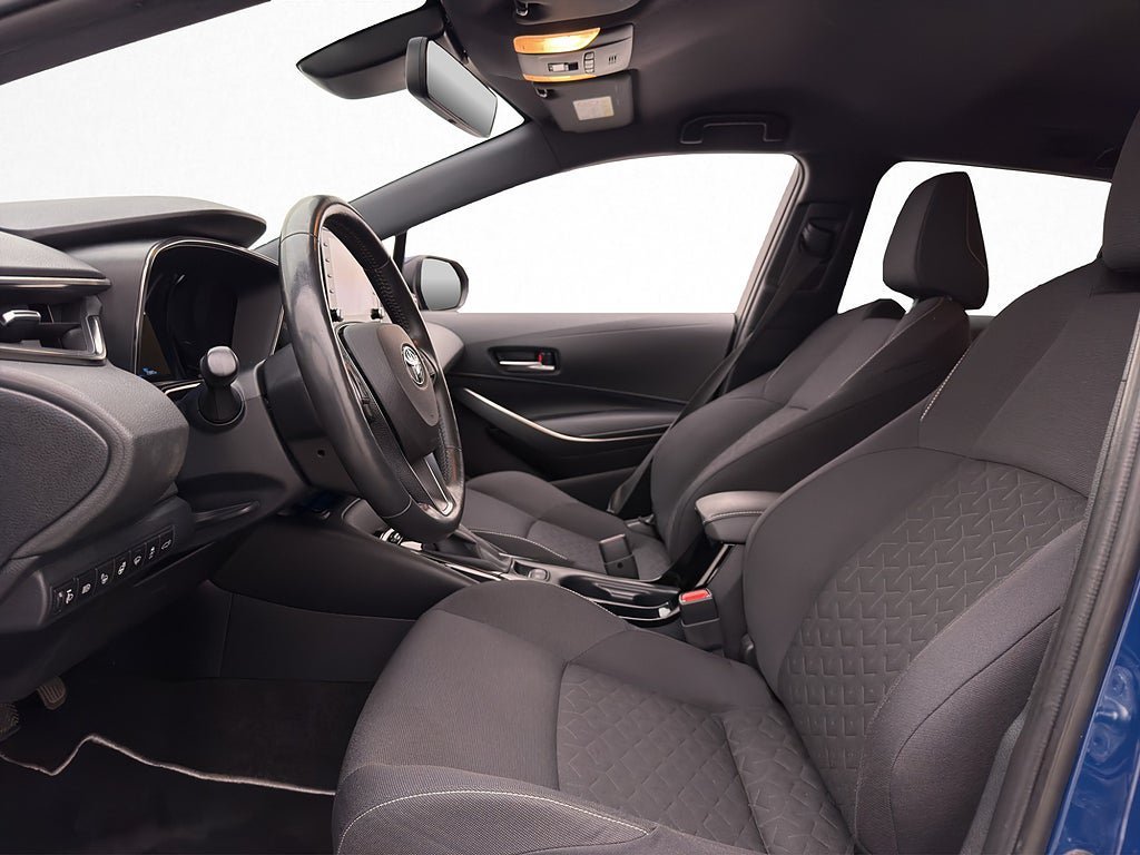 Vehicle Image 9