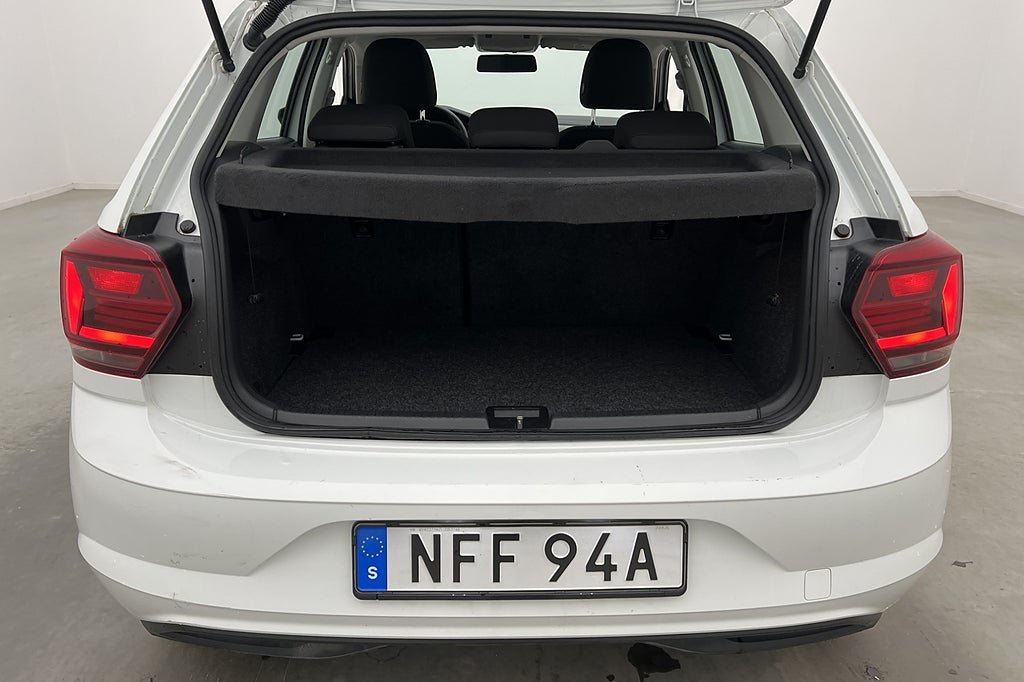 Vehicle Image 22