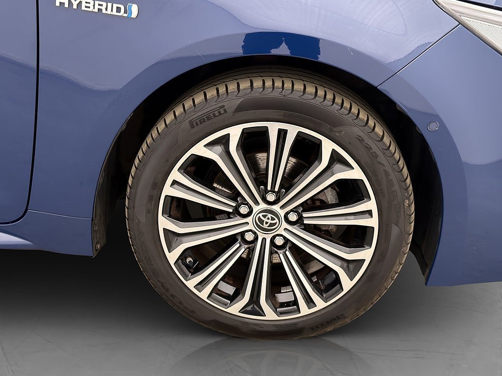 Vehicle Image 33