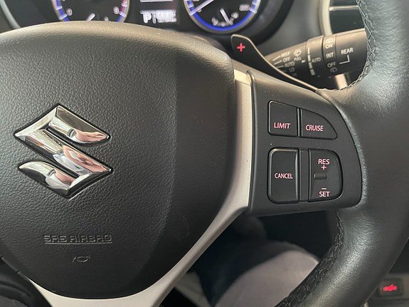 Vehicle Image 23