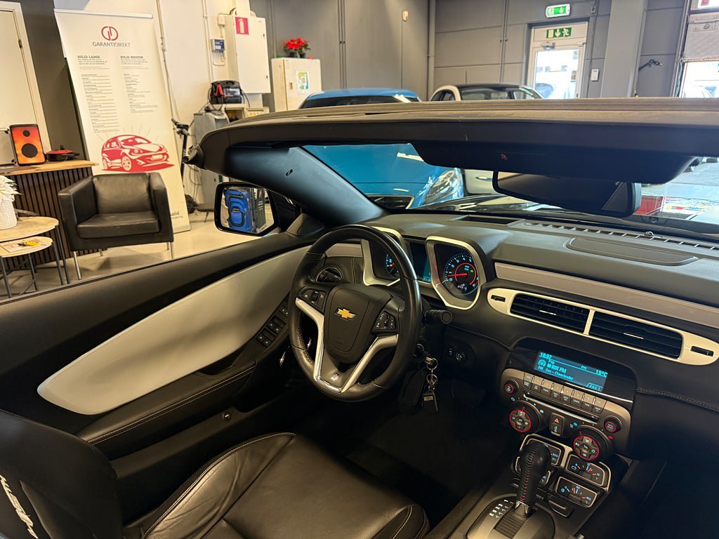 Vehicle Image 24