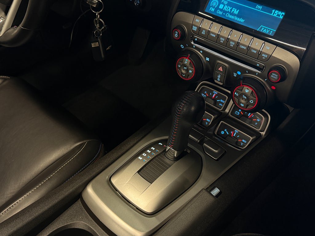 Vehicle Image 25