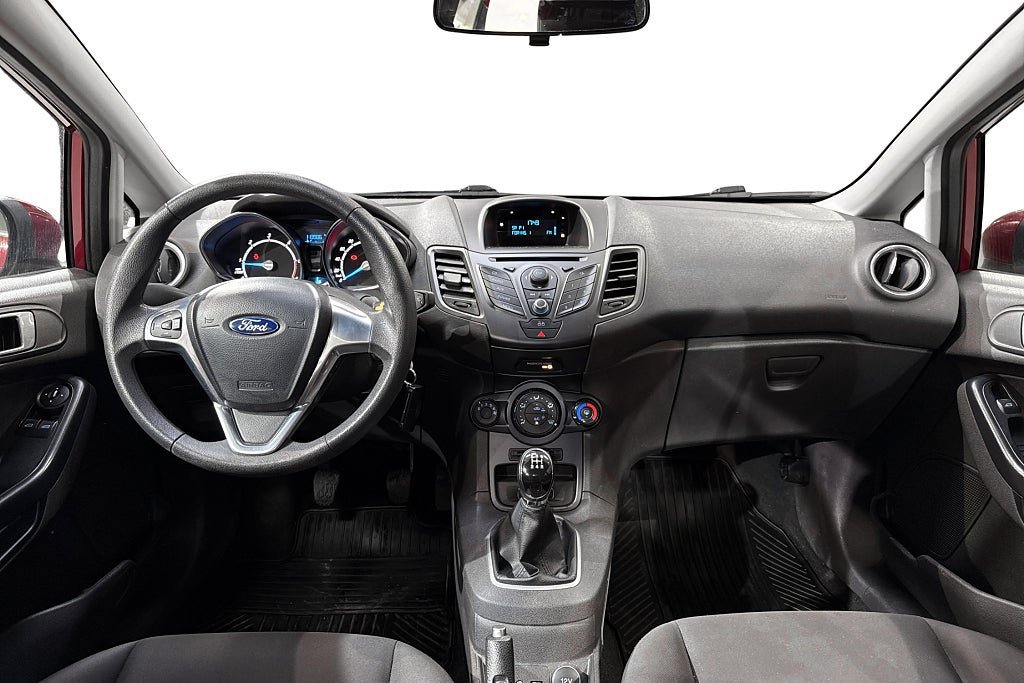 Vehicle Image 12