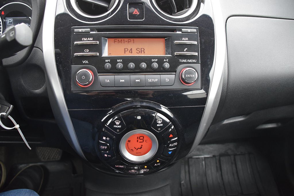 Vehicle Image 11