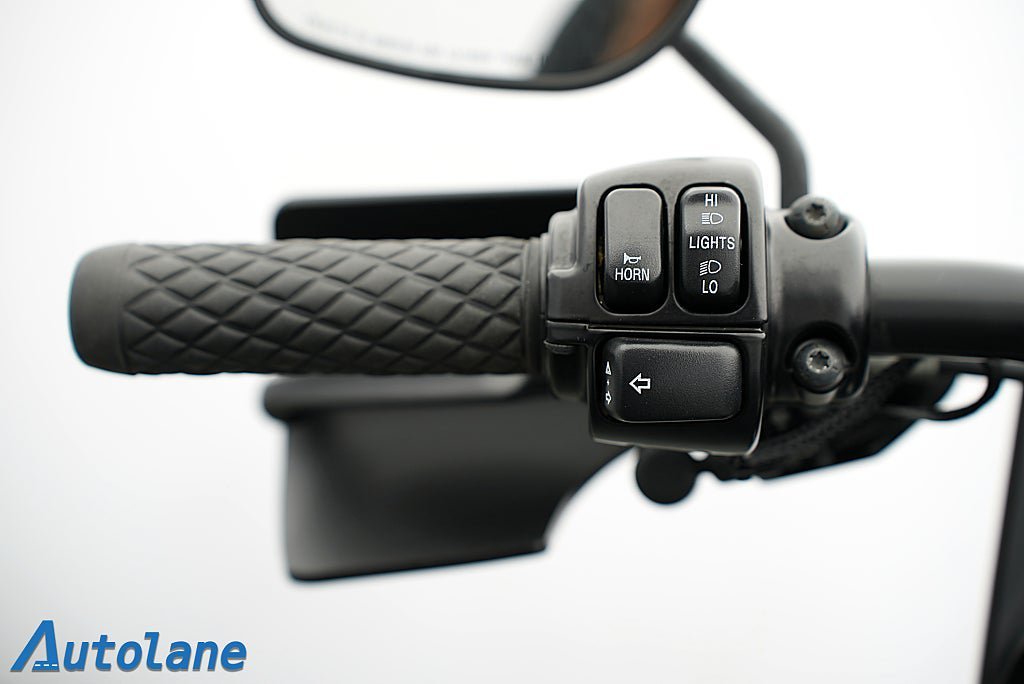 Vehicle Image 21