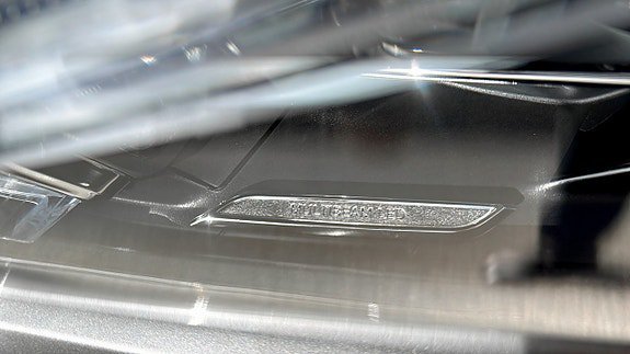 Vehicle Image 23