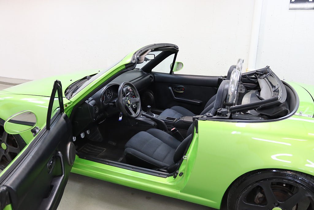 Vehicle Image 9