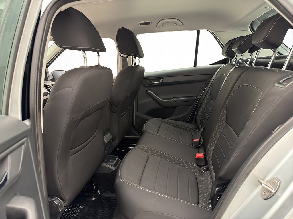 Vehicle Image 22