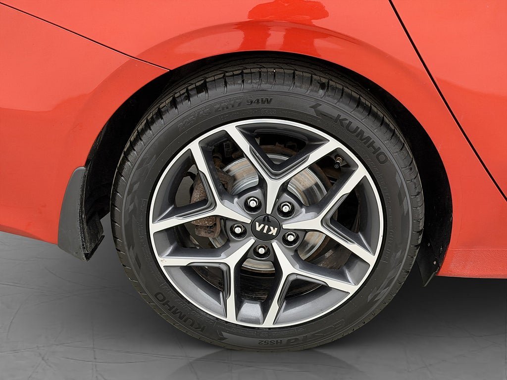 Vehicle Image 30