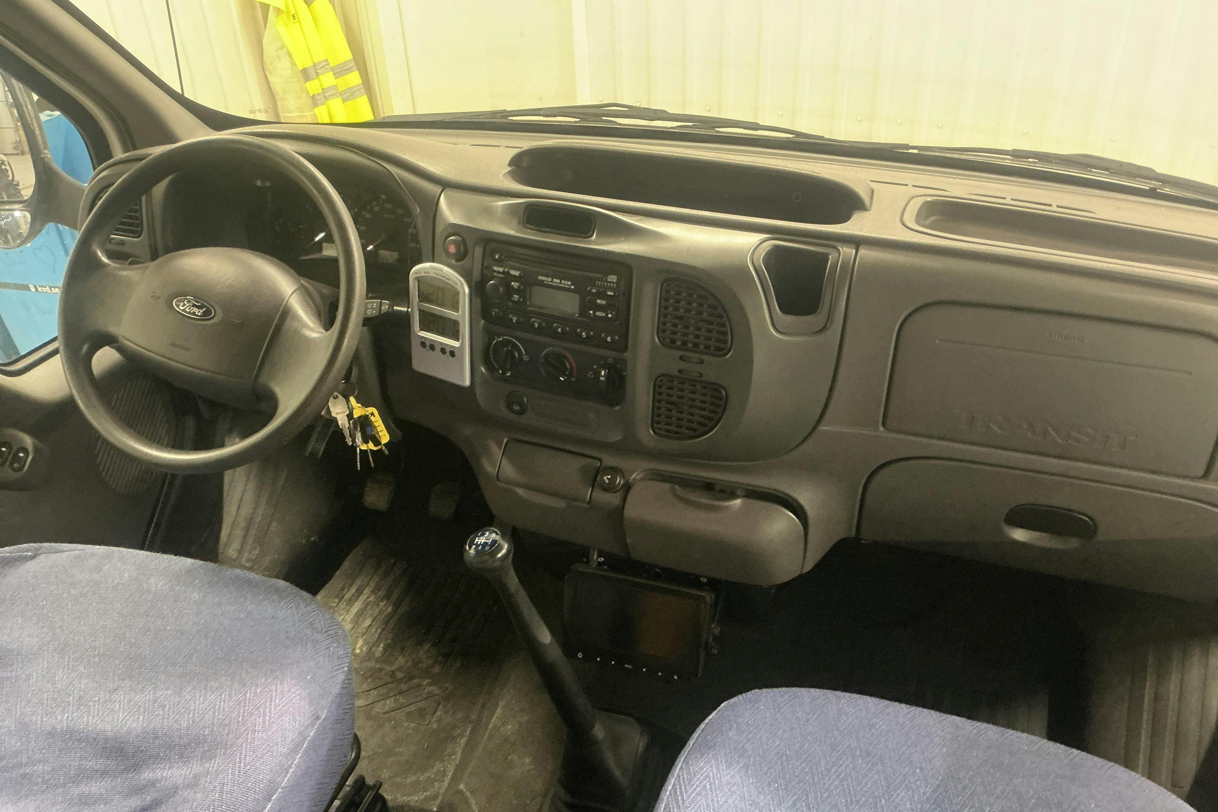 Vehicle Image 7