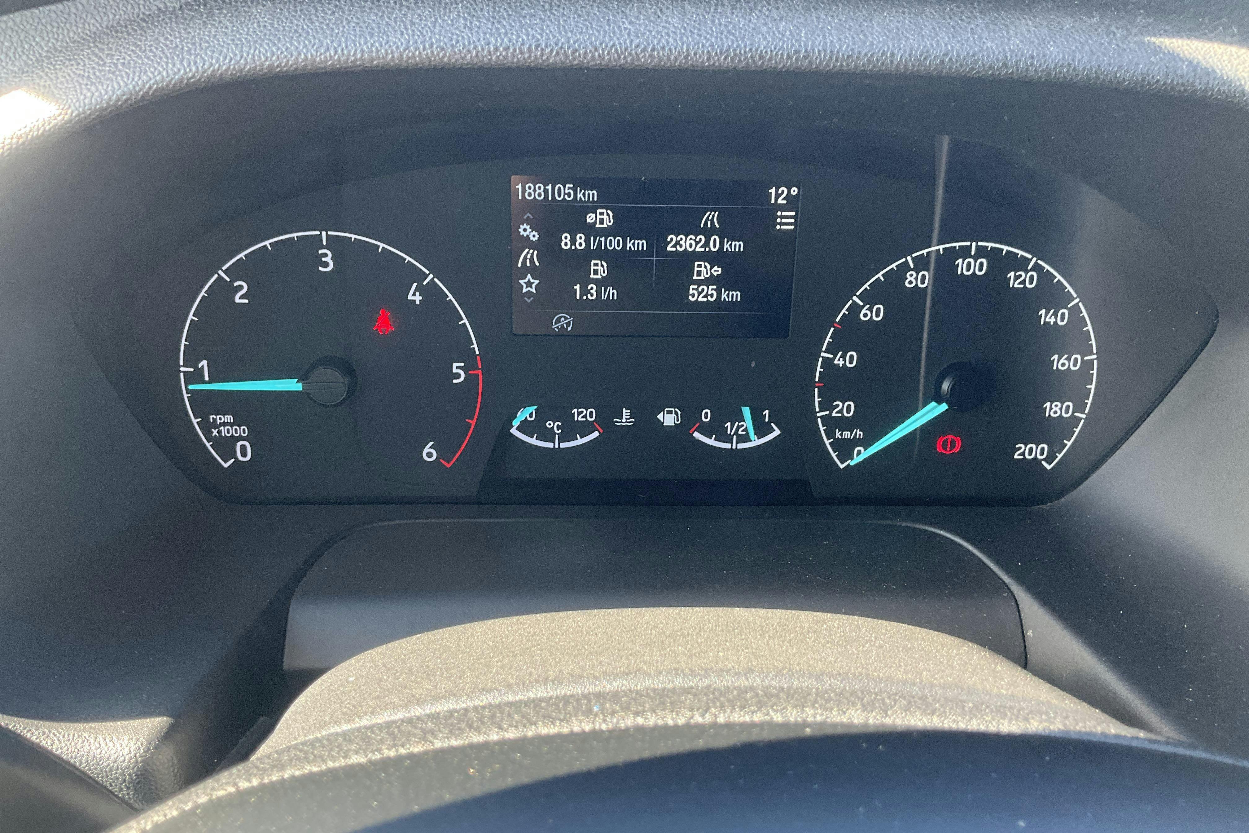 Vehicle Image 9