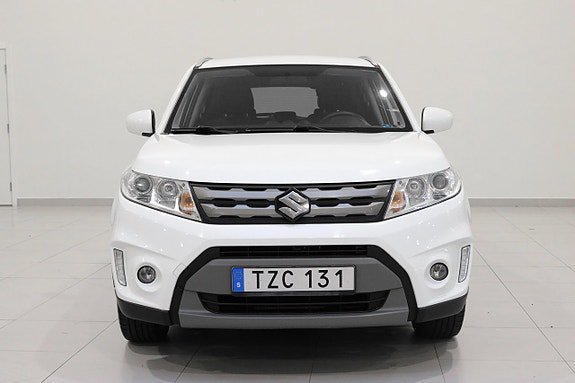 Vehicle Image 6
