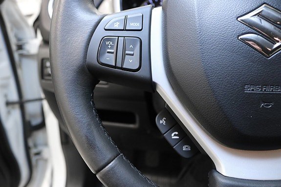 Vehicle Image 24