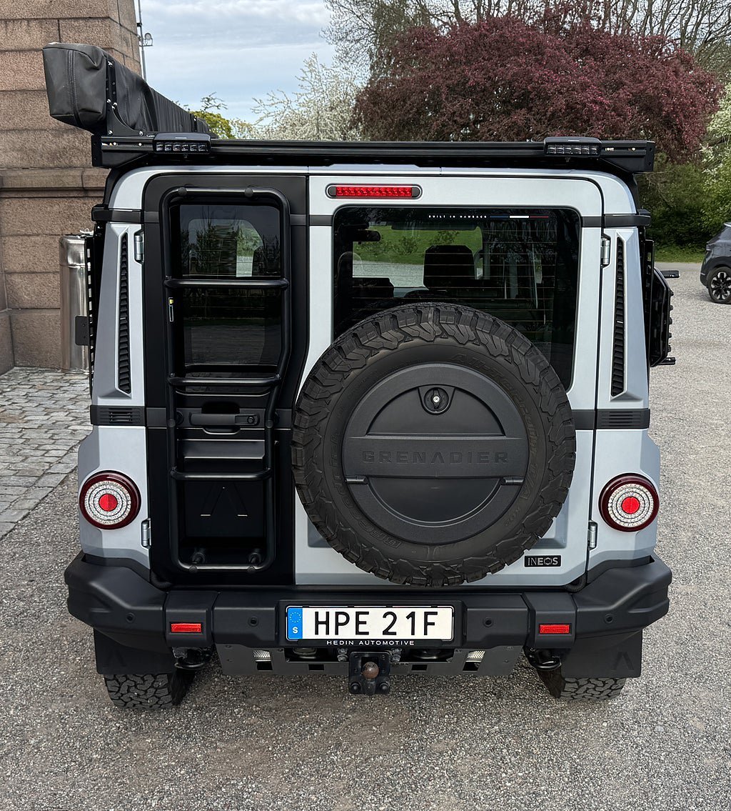 Vehicle Image 5
