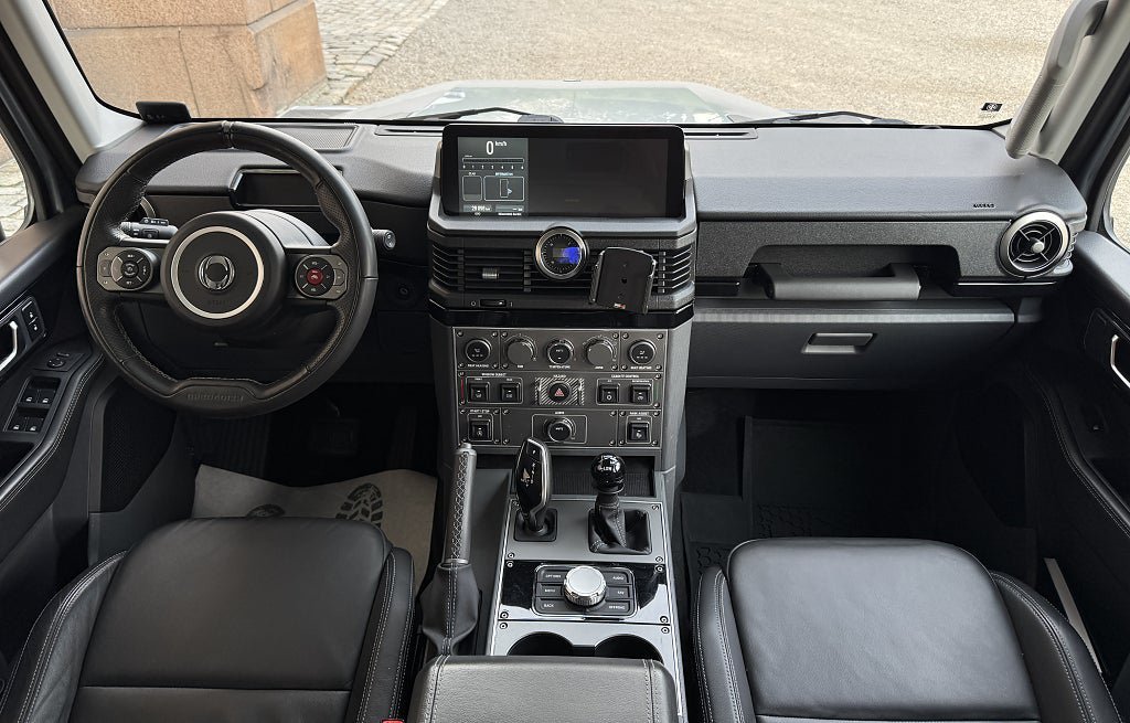 Vehicle Image 17