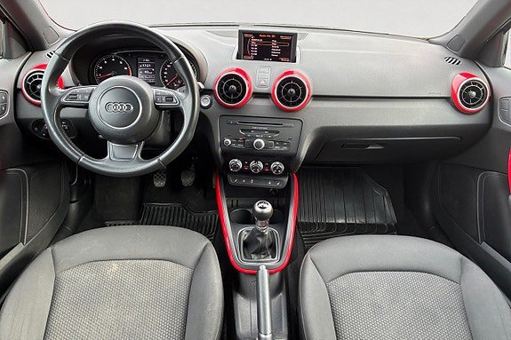 Vehicle Image 11