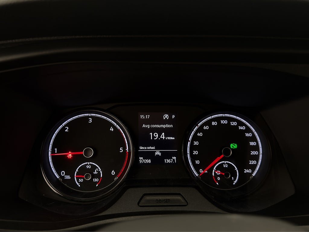 Vehicle Image 24