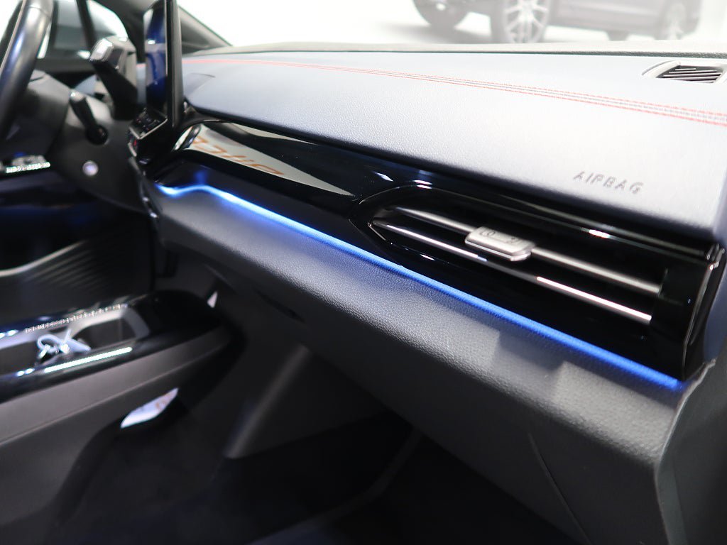 Vehicle Image 37
