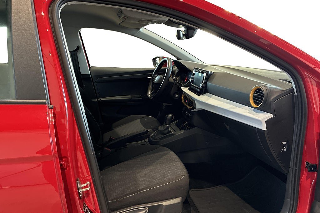 Vehicle Image 13